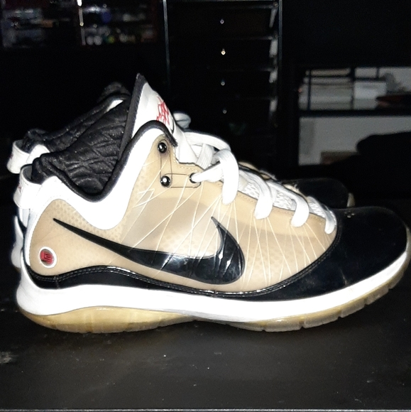 Lebron's 7 playoffs - Picture 3 of 6
